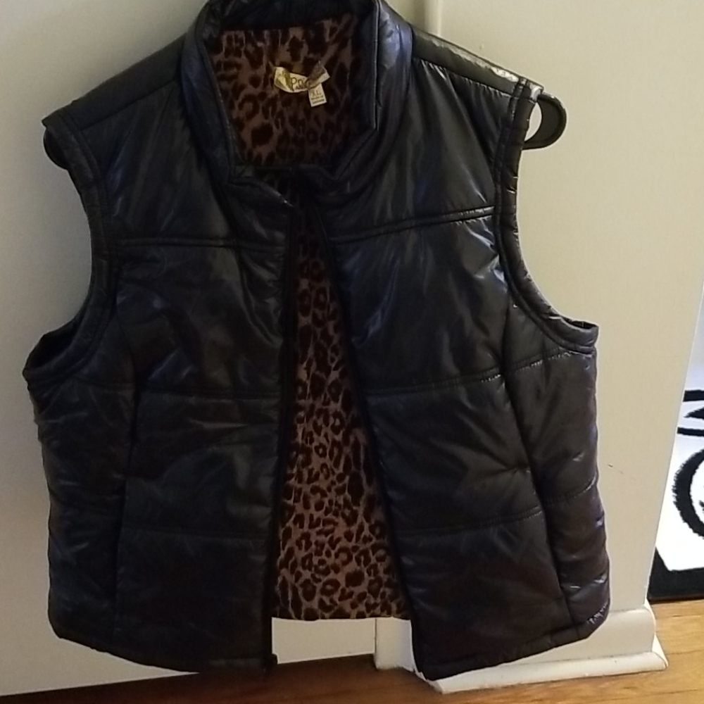 Vera Wang Princess vest